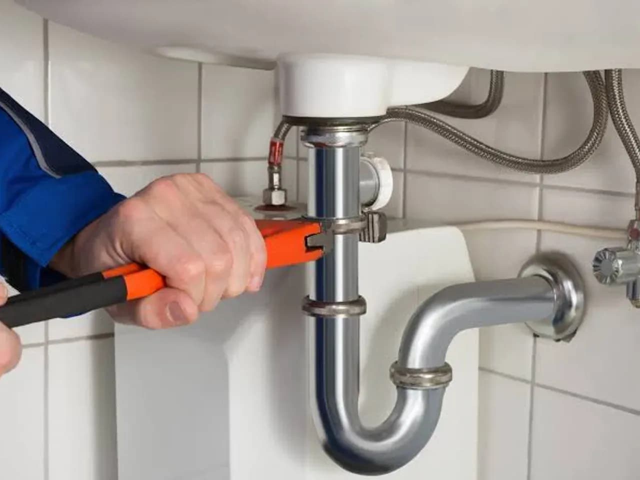 Plumbing pipe and fixture repair by 360Reno
